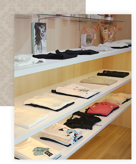 洋服 Clothing